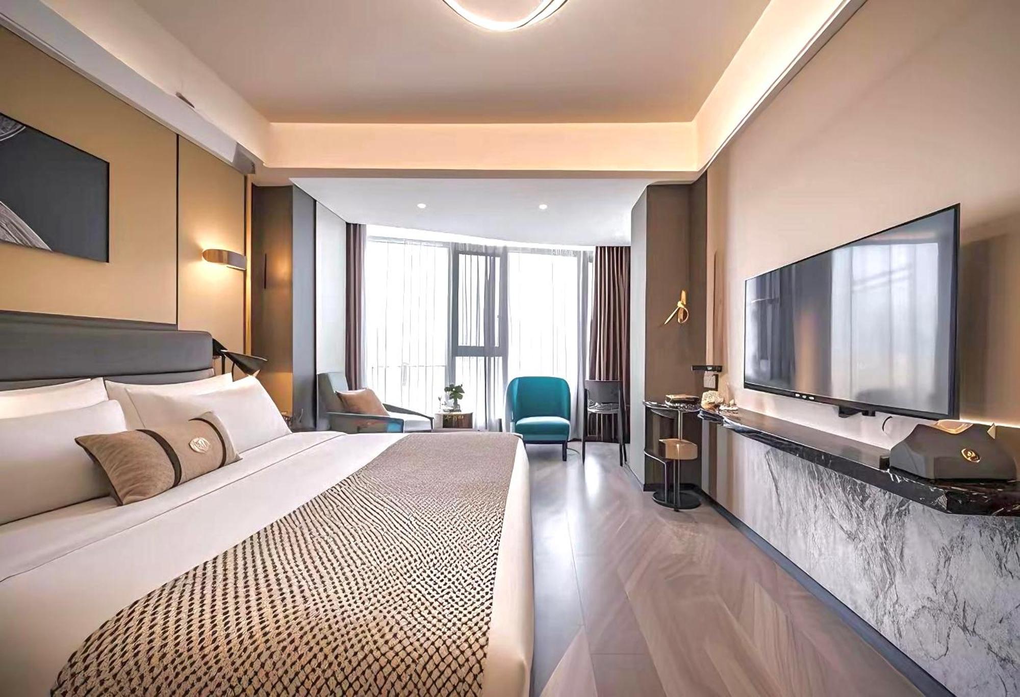Yun Jin City View Hotel - Guangzhou Taikoo Hui Zhujiang New Town Tianhe Sports Center Экстерьер фото